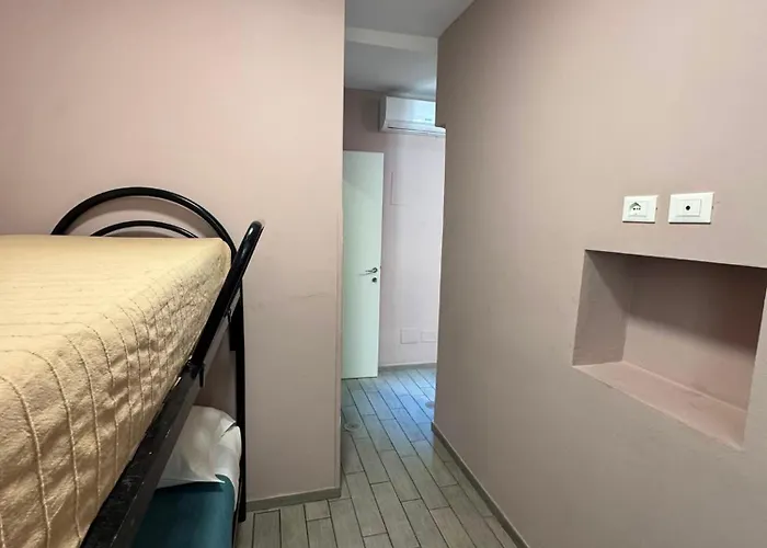 Konukevi Parri Silton 4*